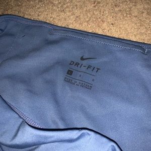 Blue Nike leggings